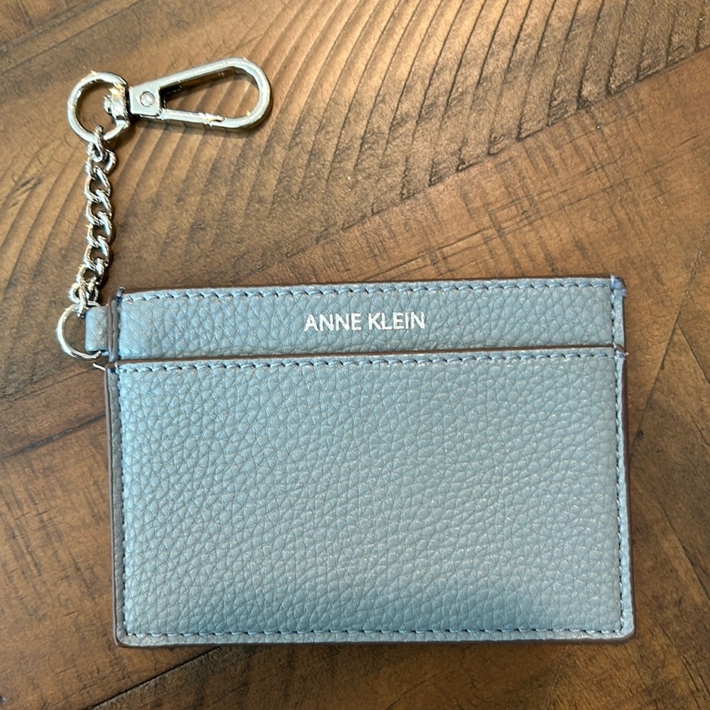 Anne Klein Cardholder With Silver Chain - Picture 1 of 9